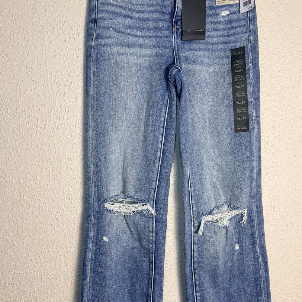 Buckle Black Women’s High Rise Light Blue Classic Straight Leg Jeans Size 24x32